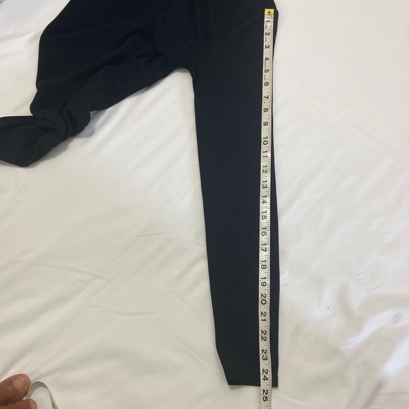 H&M,Women,Black,One Piece,Long Sleeve Top.Size-Medium - Picture 8 of 11